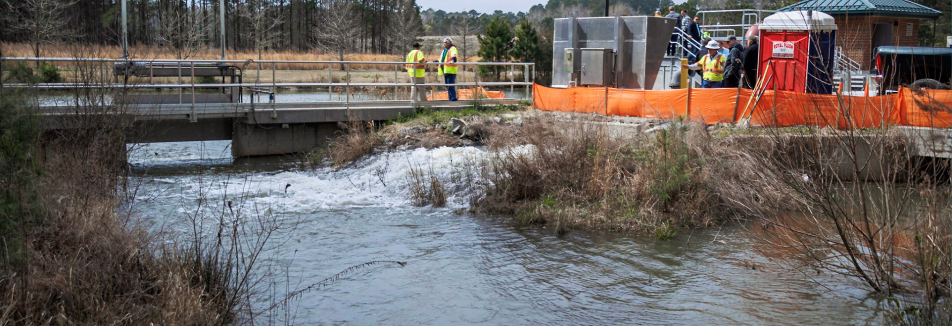 Gate station controlling flow of water in creek